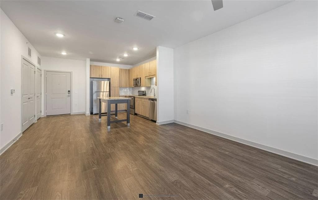 1 bedroom, 1 bathroom, 771 sq ft apartment for rent at 1230 Joe Frank Harris Parkway 6204, Cartersville, GA 30120 for $1,365 a month — photo 7