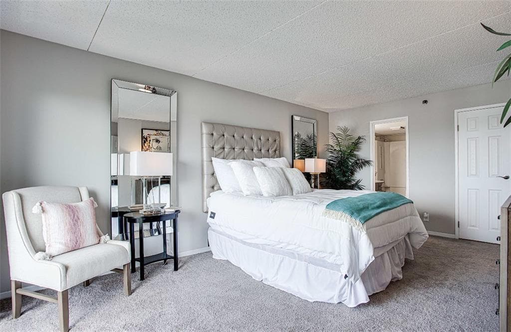 1 bedroom, 1 bathroom, 814 sq ft apartment for rent at 2460 Peachtree Road 0501, Atlanta, GA 30305 for $1,405 a month — photo 6