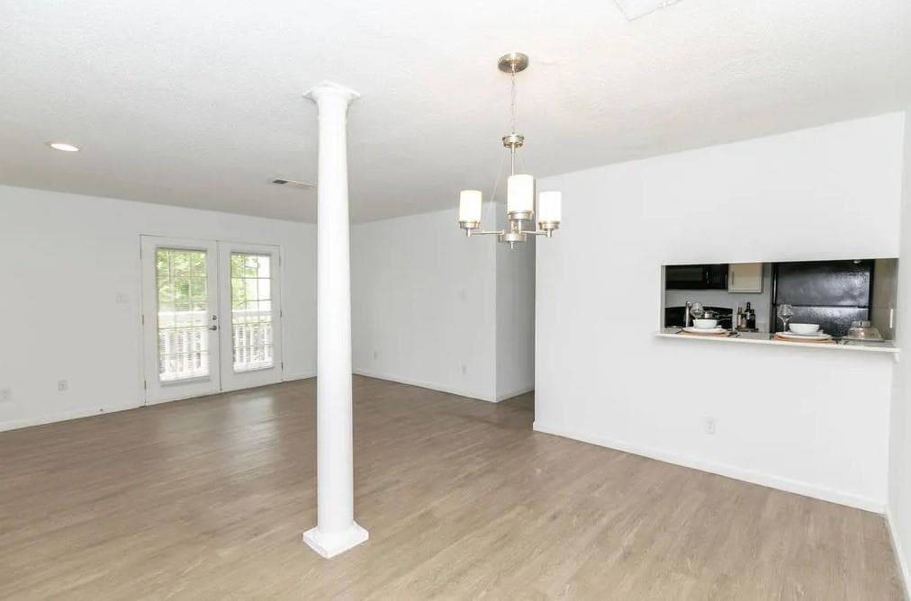 3 bedroom, 3 bathroom, 1,540 sq ft apartment for rent at 1113 Powers Ferry Place 3411, Marietta, GA 30067 for $2,172 a month — photo 2