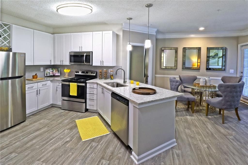 2 bedroom, 2 bathroom, 1,294 sq ft apartment for rent at 6210 Peachtree Dunwoody Road 0702, Sandy Springs, GA 30328 for $1,937 a month