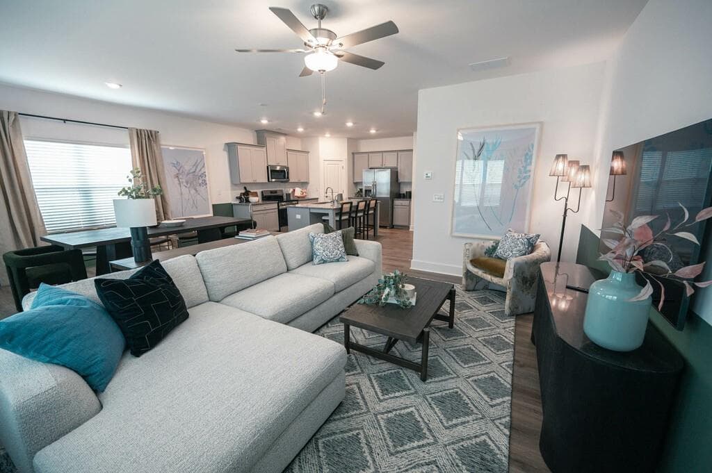 3 bedroom, 3 bathroom, 1,381 sq ft townhouse for rent at 1298 Mabry Street Bailey, Lawrenceville, GA 30043 for $2,473 a month — photo 4