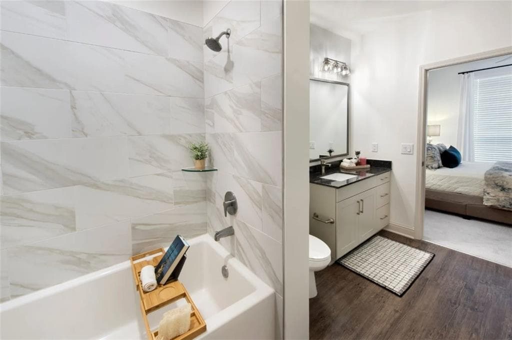 3 bedroom, 2 bathroom, 1,261 sq ft apartment for rent at 2180 Shadowood Parkway 201, Atlanta, GA 30339 for $3,011 a month — photo 8