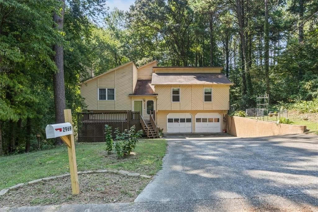 3 bedroom, 2 bathroom, 2,132 sq ft single family residence sold at 2969 Cedar Mill Drive, Acworth, GA 30102
