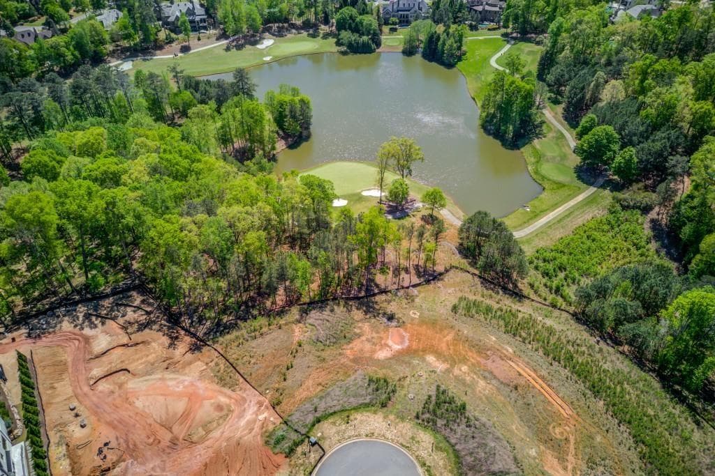 single family residence sold at 890 Woodvale Point, Suwanee, GA 30024