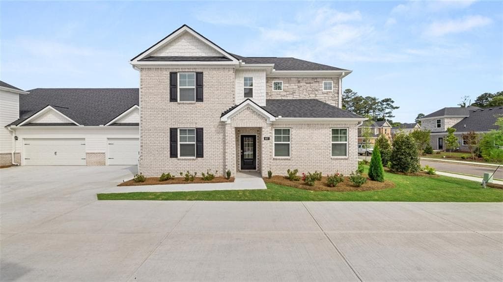 3 bedroom, 3 bathroom, 1,951 sq ft townhouse sold at 572 SILVER MOON Drive, Loganville, GA 30052