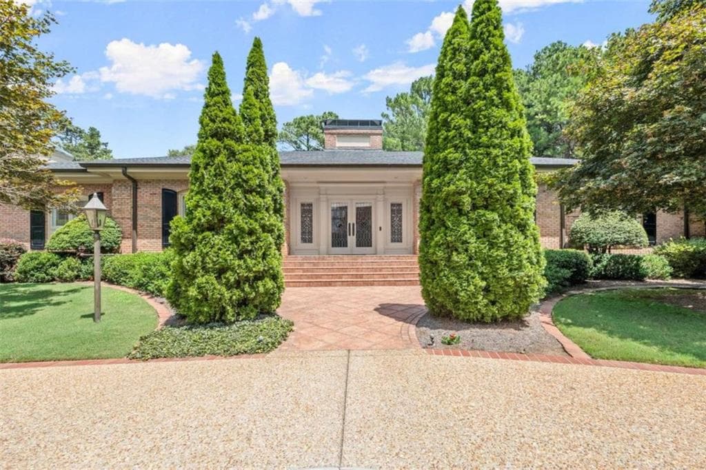596 E Lake Drive, Gainesville, GA 30506 — most recent listing photo