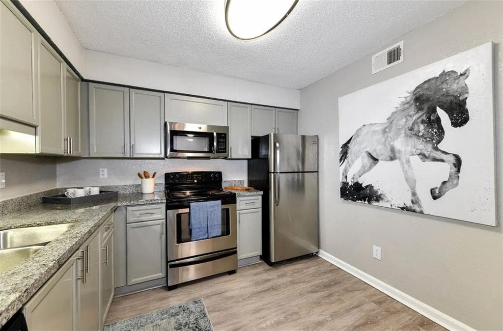 1 bedroom, 1 bathroom apartment for rent at 2800 Paces Ferry Road 0108, Atlanta, GA 30339 for $1,544 a month — photo 3
