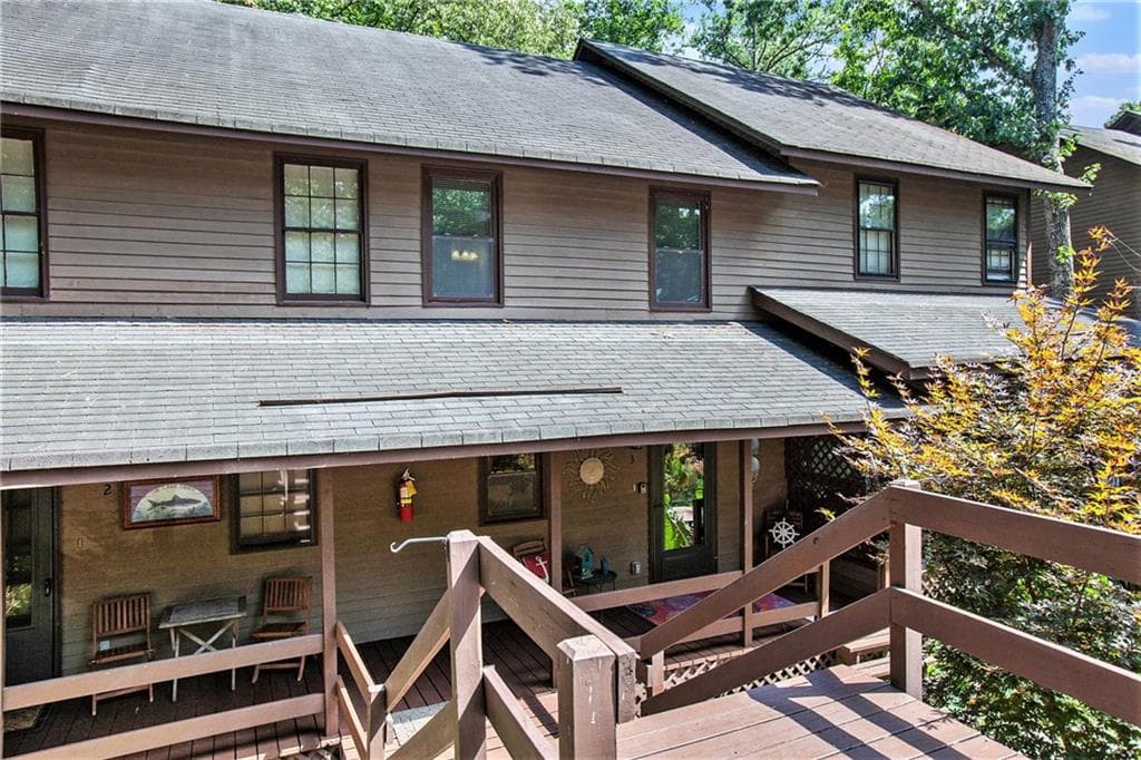 2 bedroom, 3 bathroom, 1,088 sq ft condominium sold at 3 Mountain View Court, Waleska, GA 30183