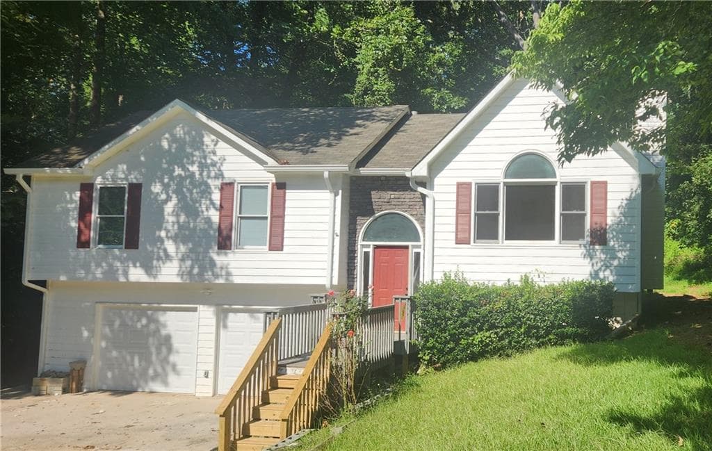 3 bedroom, 2 bathroom, 1,270 sq ft single family residence sold at 1731 Jefferson Lane, Douglasville, GA 30134