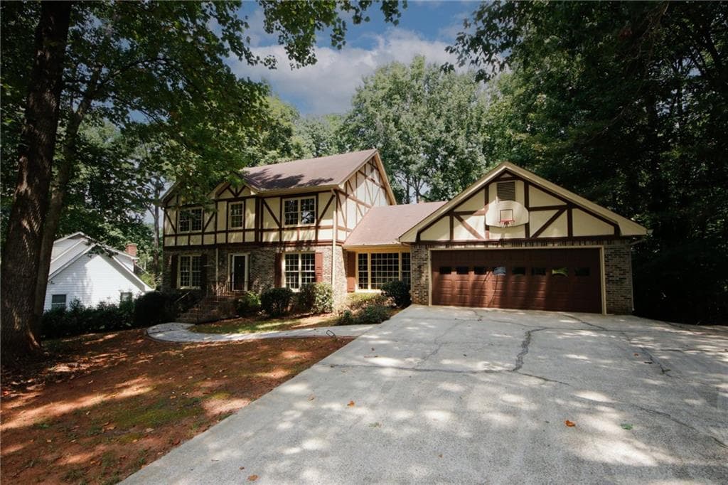 4 bedroom, 3 bathroom single family residence sold at 2994 Ravenwolfe Way, Snellville, GA 30039
