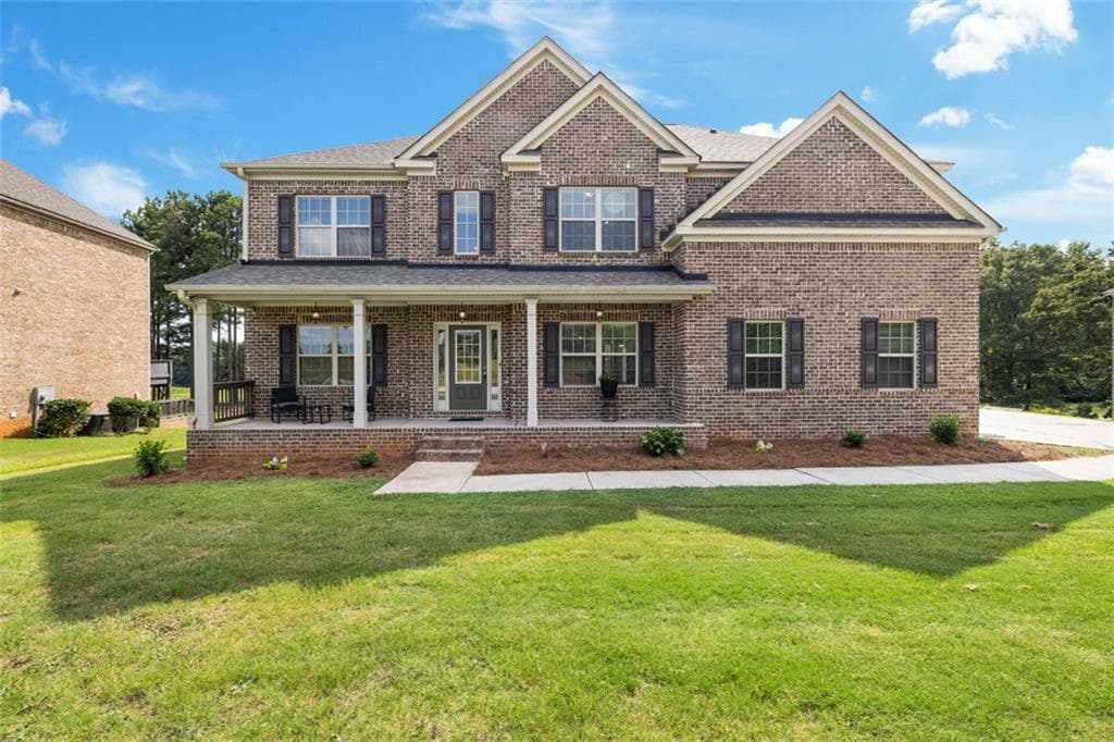 5 bedroom, 4 bathroom, 3,740 sq ft single family residence sold at 189 DURHAM LAKE Parkway, Fairburn, GA 30213