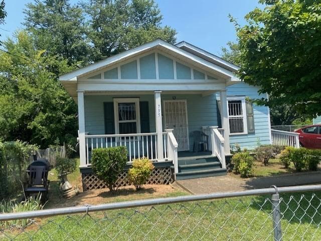 3 bedroom, 1 bathroom, 1,040 sq ft single family residence sold at 795 Humphries Street, Atlanta, GA 30310
