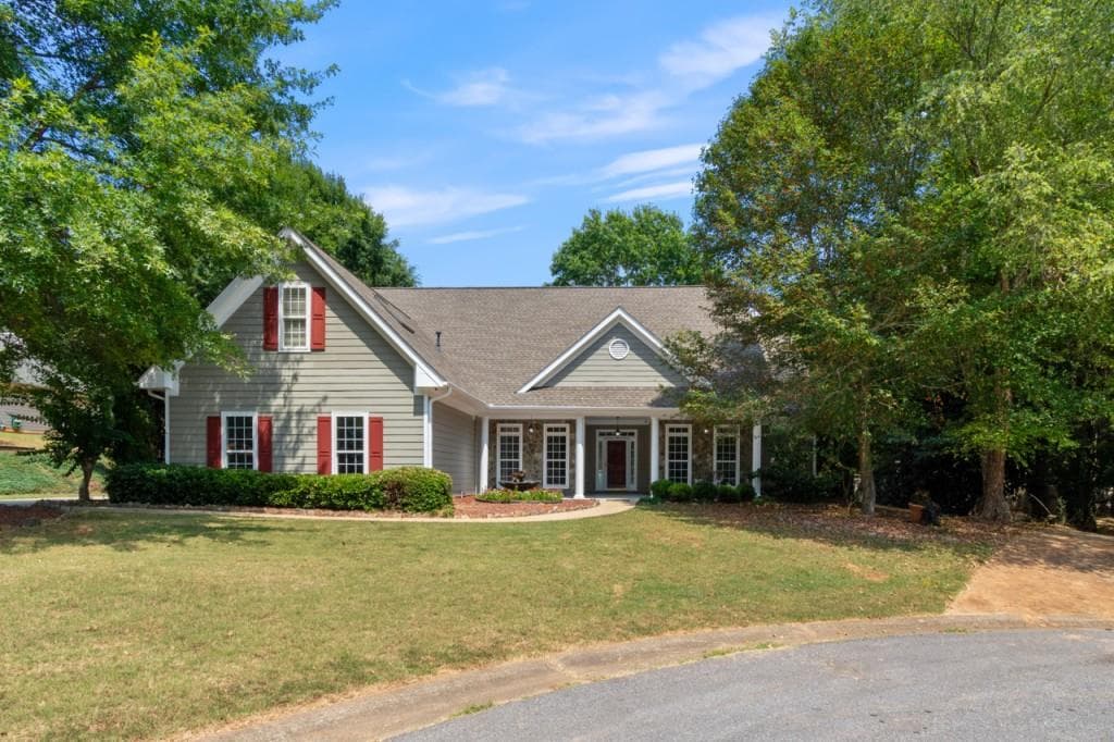 4 bedroom, 4 bathroom single family residence sold at 169 Wood Crest Lane, Hoschton, GA 30548