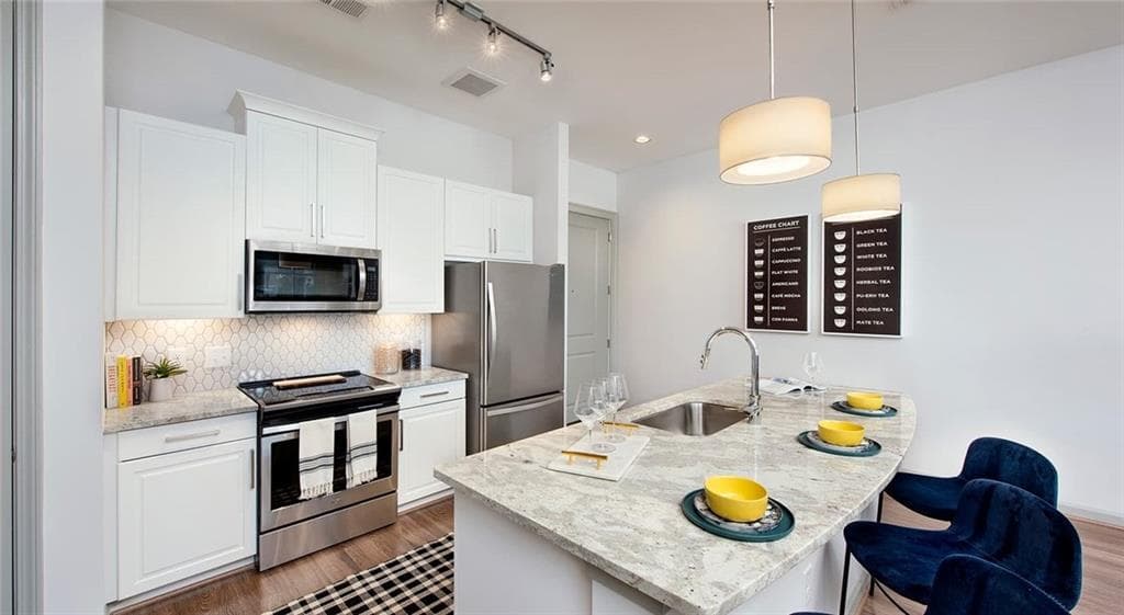 2 bedroom, 2 bathroom, 1,117 sq ft apartment for rent at 1045 Old Peachtree Road 4111, Suwanee, GA 30024 for $2,039 a month — photo 2