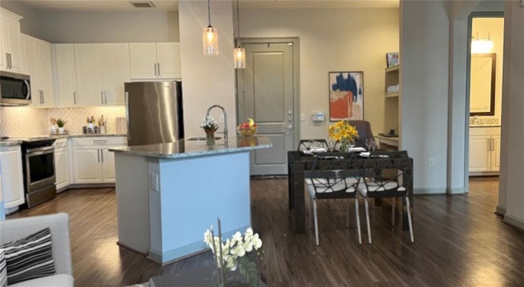 3 bedroom, 2 bathroom apartment for rent at 1045 Old Peachtree Road 1302, Suwanee, GA 30024 for $2,444 a month — photo 1 of 25