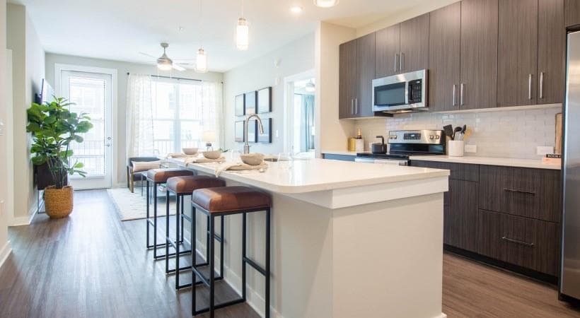 2 bedroom, 2 bathroom, 1,126 sq ft apartment for rent at 800 Galleria Parkway 458, Atlanta, GA 30339 for $3,105 a month — photo 1 of 35