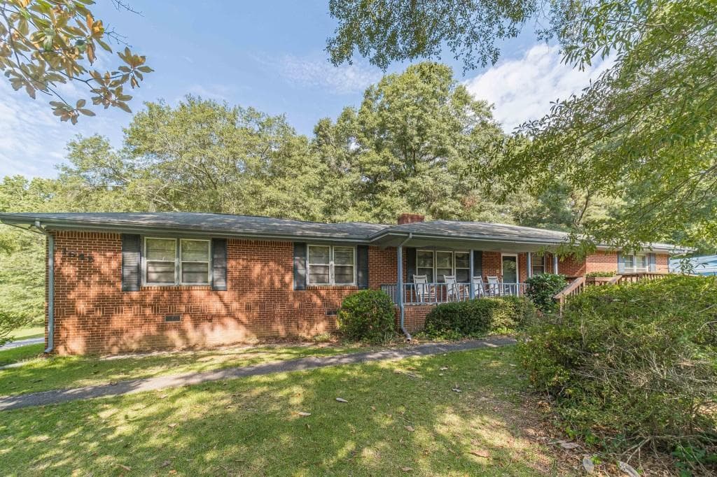 4 bedroom, 3 bathroom single family residence sold at 1645 Highpoint Road, Snellville, GA 30078