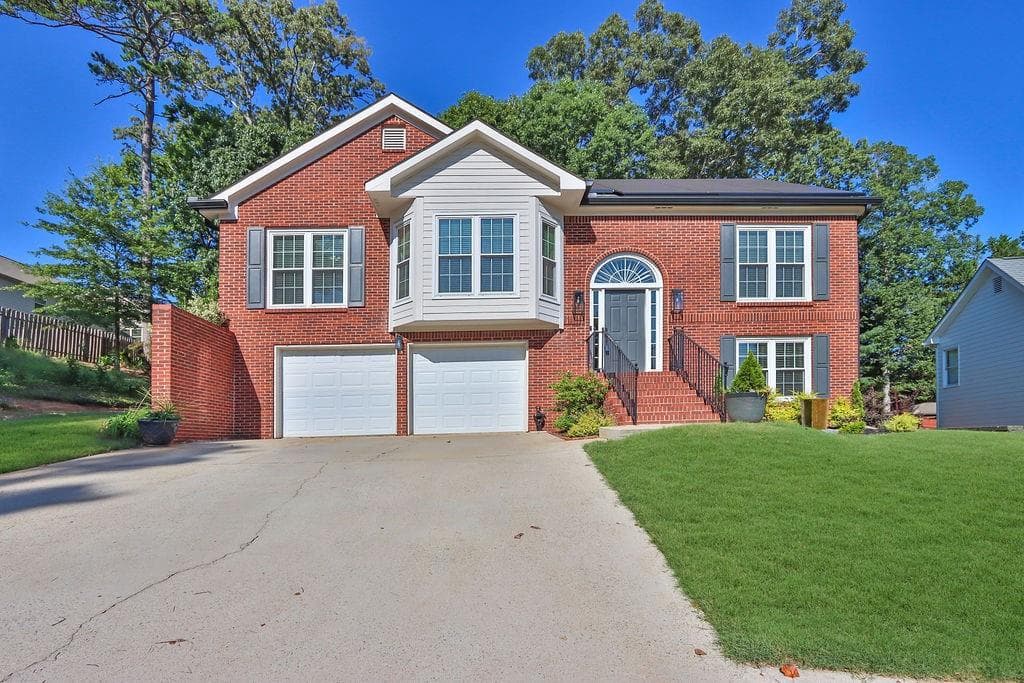 1279 Gables View Place, Lawrenceville, GA 30043 — most recent listing photo