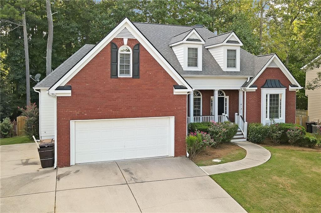 6 bedroom, 5 bathroom single family residence sold at 3192 Creek Trace, Powder Springs, GA 30127