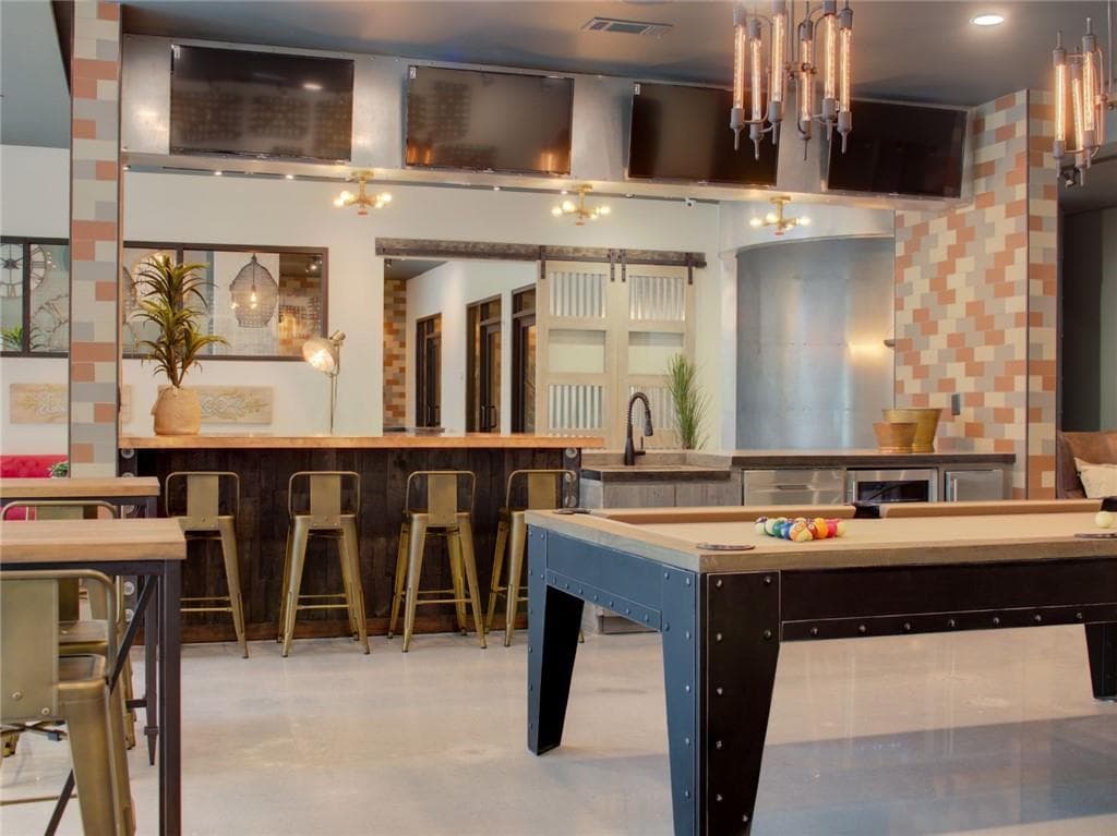 1 bedroom, 1 bathroom, 720 sq ft apartment for rent at 935 Marietta Street 232, Atlanta, GA 30318 for $1,468 a month — photo 10