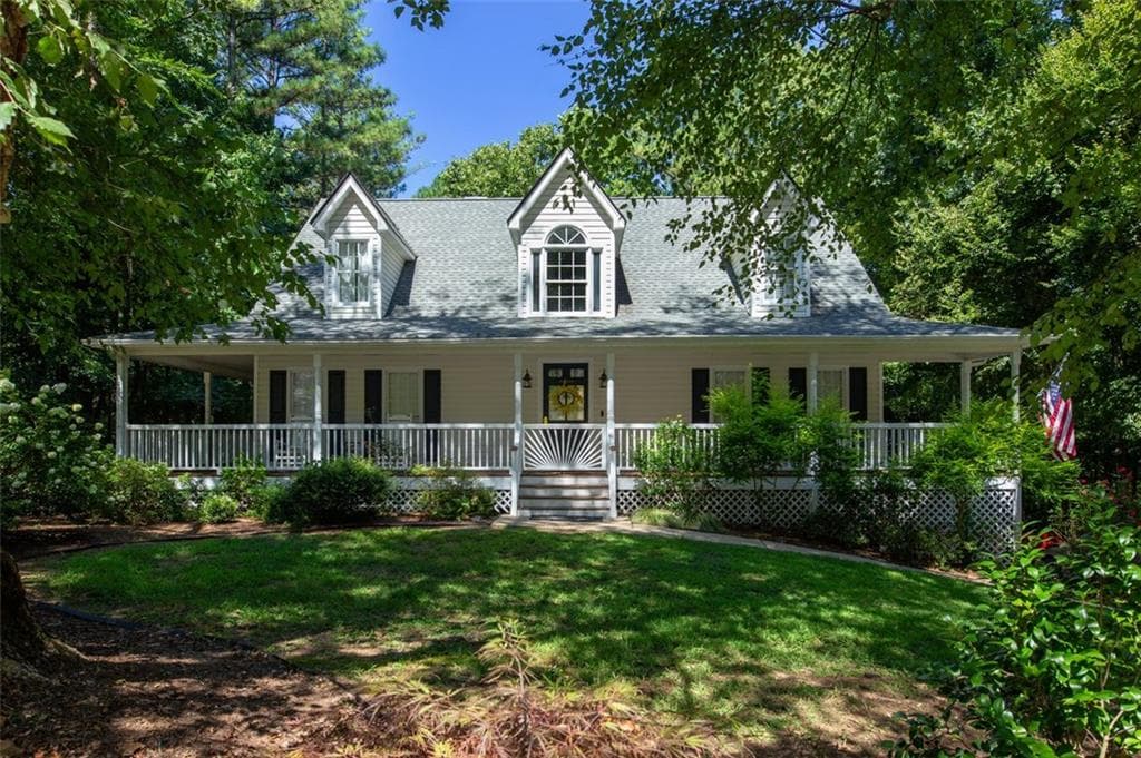 3 bedroom, 3 bathroom, 2,105 sq ft single family residence sold at 60 Warrenton Drive, Douglasville, GA 30134