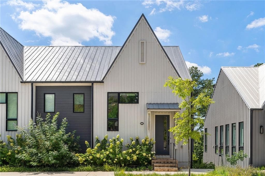 2 bedroom, 2 bathroom townhouse sold at 10858 Serenbe Lane, Chattahoochee Hills, GA 30268