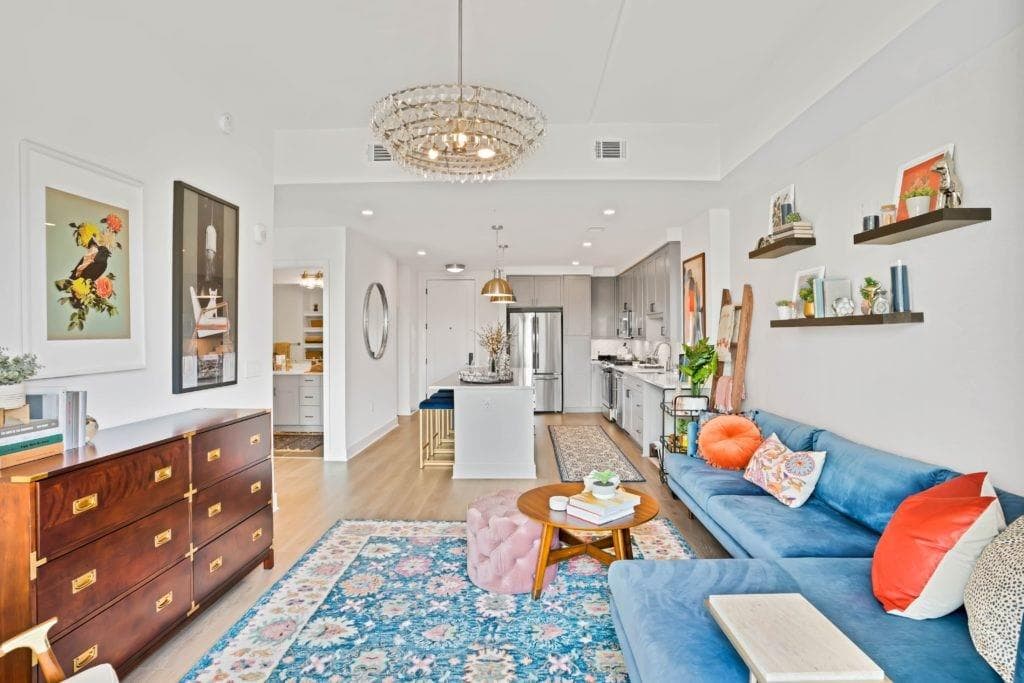 2 bedroom, 2 bathroom, 978 sq ft apartment for rent at 3172 Roswell Road 1215, Atlanta, GA 30305 for $2,205 a month — photo 4