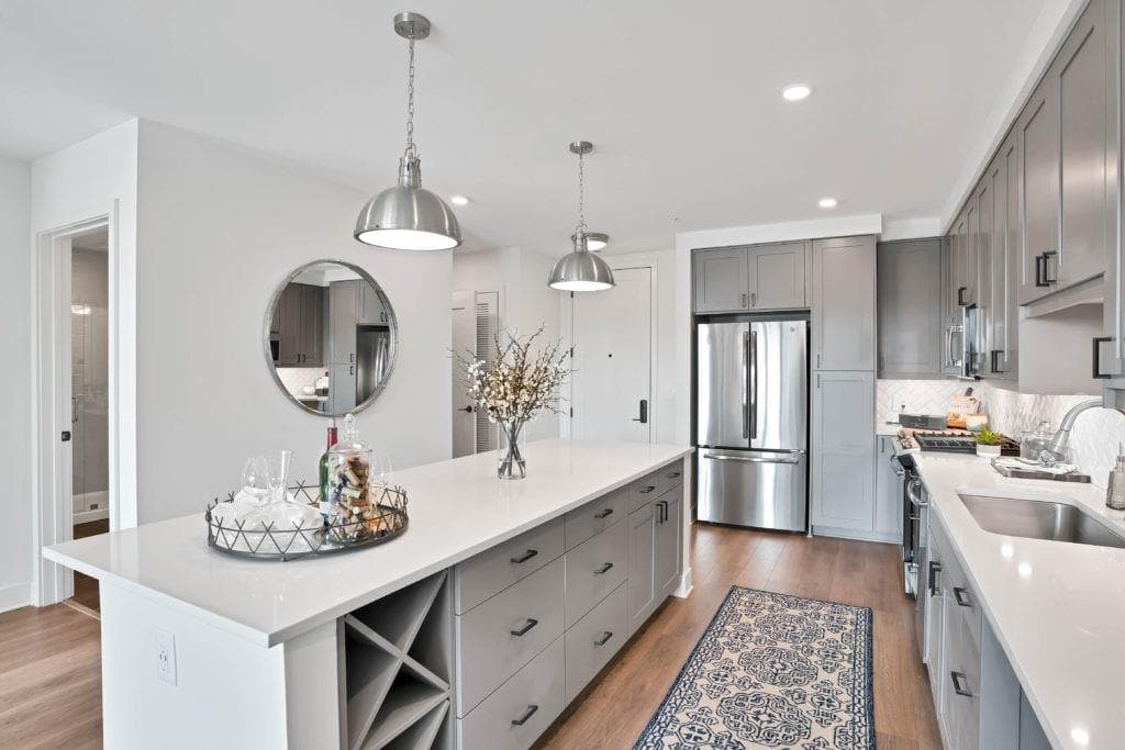 3 bedroom, 2 bathroom, 1,506 sq ft apartment for rent at 3172 Roswell Road 1702, Atlanta, GA 30305 for $4,230 a month — photo 3