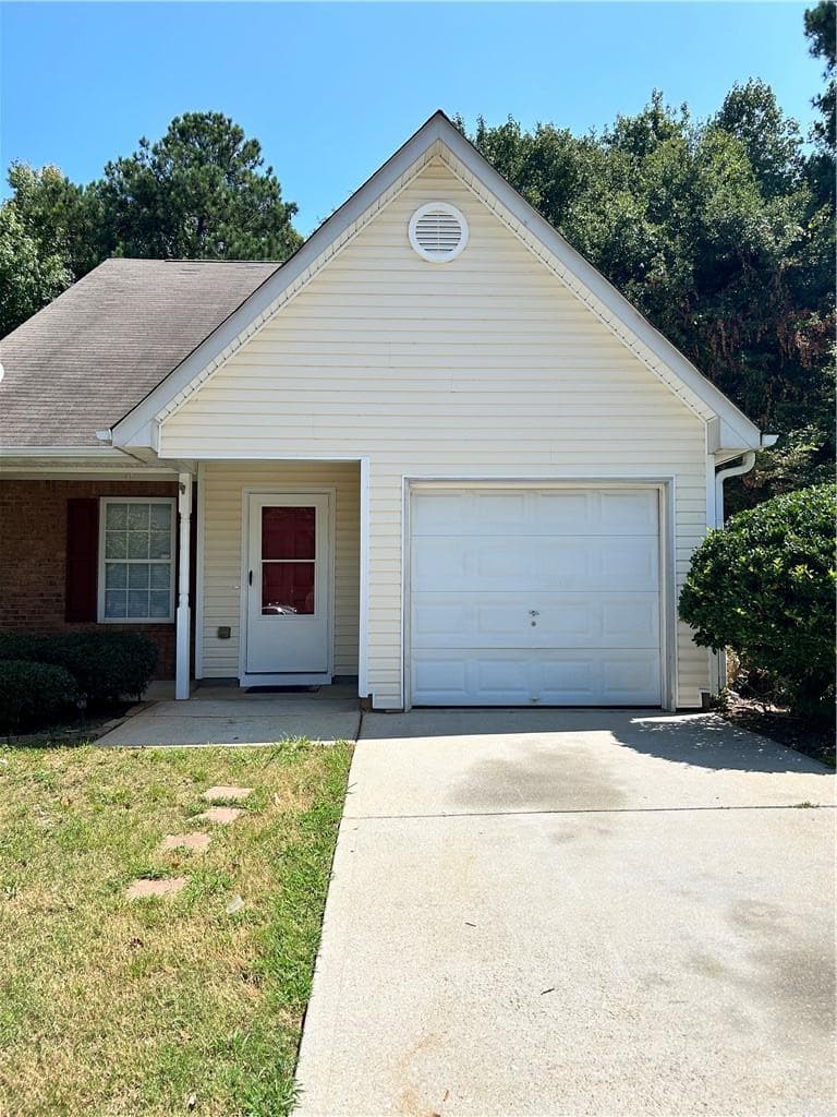 317 Coral Circle, Mcdonough, GA 30253 — most recent listing photo