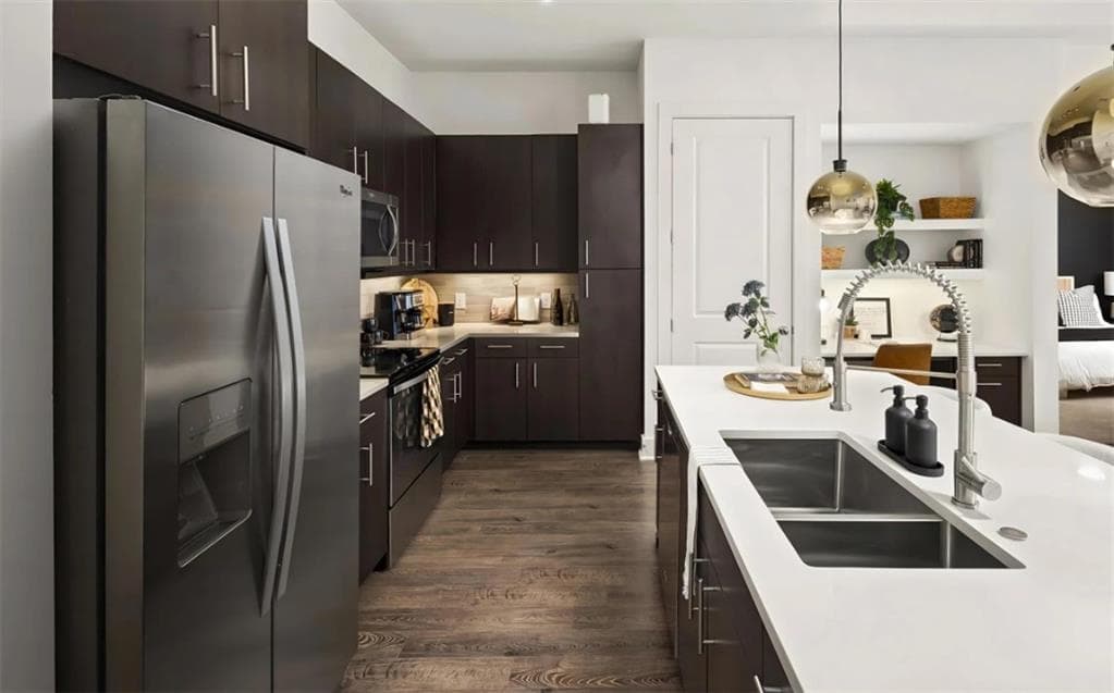 2 bedroom, 2 bathroom, 1,052 sq ft apartment for rent at 1010 W Peachtree Street 361, Atlanta, GA 30309 for $2,923 a month — photo 4
