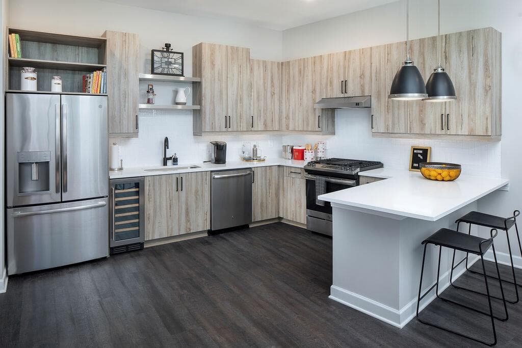 2 bedroom, 2 bathroom, 1,193 sq ft apartment for rent at 1084 Howell Mill Road 756, Atlanta, GA 30318 for $3,090 a month — photo 1 of 32