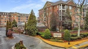 3 bedroom, 2 bathroom, 1,675 sq ft condominium sold at 2300 Peachford Road 3206, Dunwoody, GA 30338