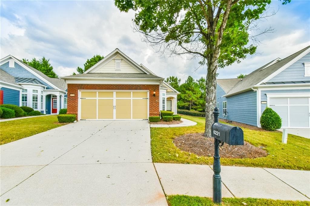 2 bedroom, 2 bathroom, 1,392 sq ft single family residence sold at 6221 Greenstone Circle, Hoschton, GA 30548