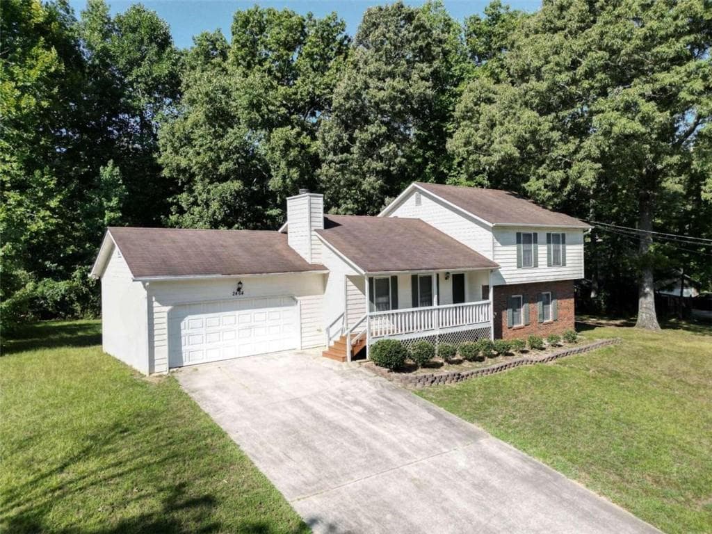 4 bedroom, 2 bathroom, 1,987 sq ft single family residence sold at 2464 Danver Lane, Buford, GA 30519