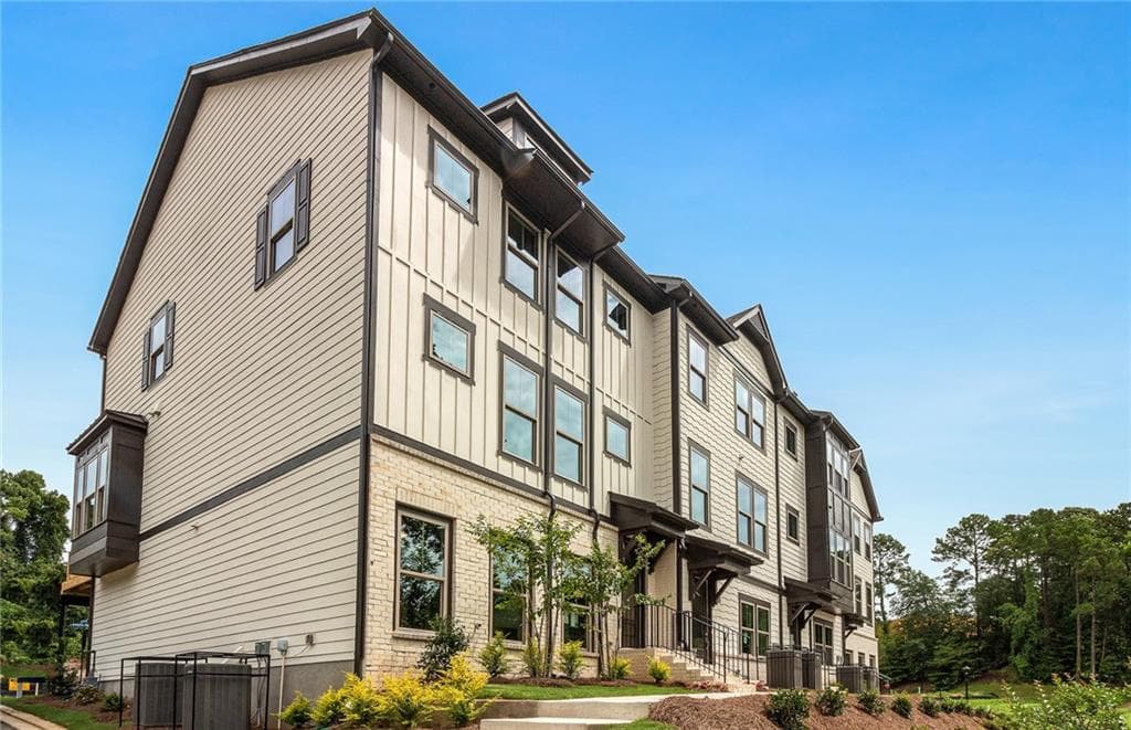1094 Battery Park Road, Decatur, GA 30033 — most recent listing photo
