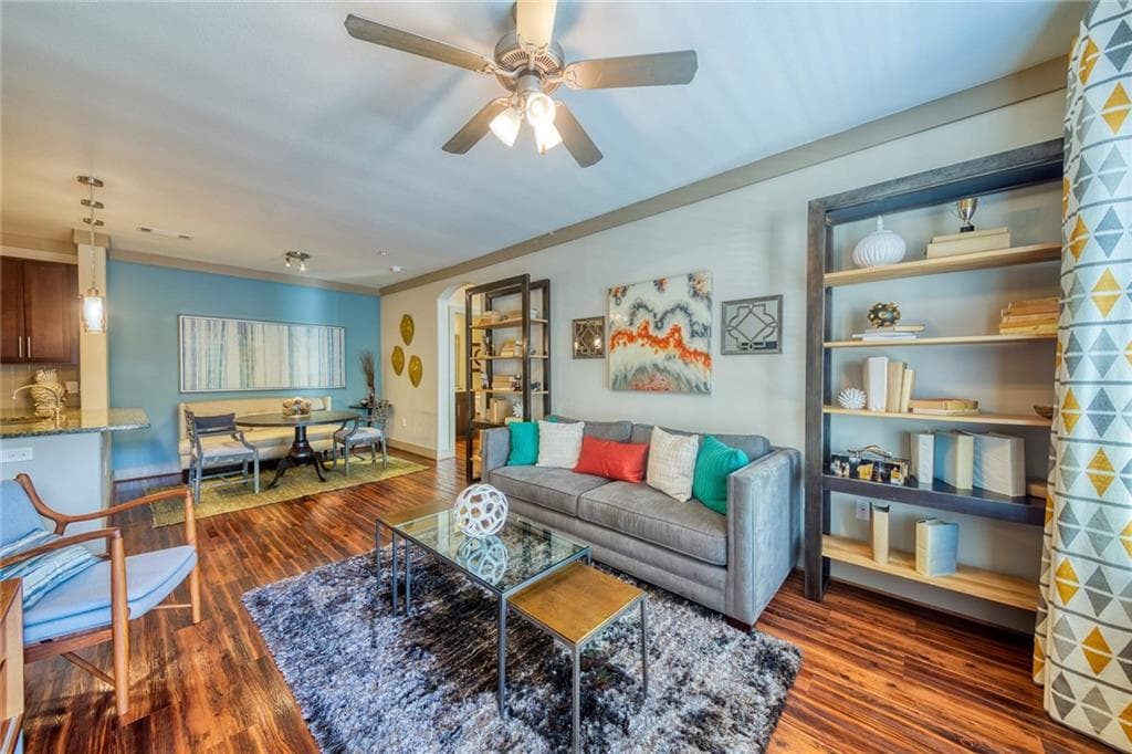 2 bedroom, 2 bathroom, 1,114 sq ft apartment for rent at 11000 Lakefield Drive 02004, Atlanta, GA 30097 for $1,884 a month — photo 4