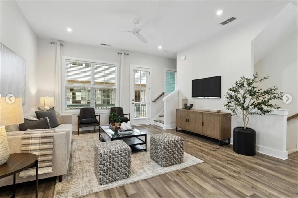 3 bedroom, 3 bathroom, 1,362 sq ft apartment for rent at 776 Metropolitan Parkway 782ASH, Atlanta, GA 30310 for $2,275 a month — photo 8