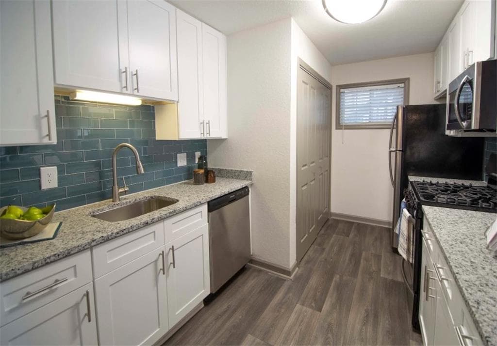 2 bedroom, 2 bathroom, 1,121 sq ft apartment for rent at 3900 Paces Walk 2622I, Atlanta, GA 30339 for $1,486 a month — photo 2
