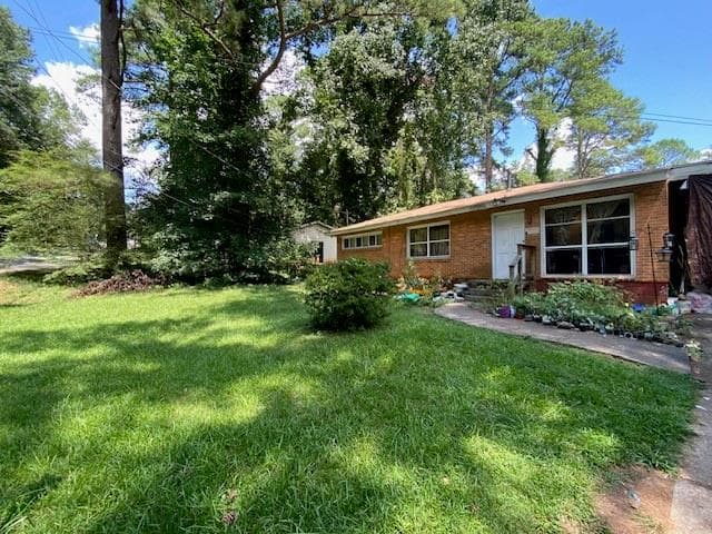 3 bedroom, 1 bathroom, 1,104 sq ft single family residence sold at 1514 Peachcrest Road, Decatur, GA 30032
