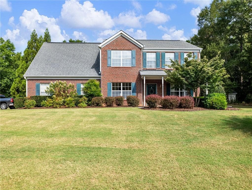 4 bedroom, 3 bathroom, 2,496 sq ft single family residence sold at 2685 Angel Oak Circle, Dacula, GA 30019