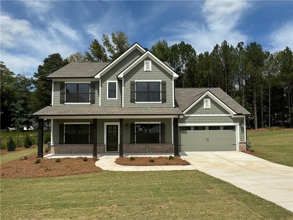 4 bedroom, 3 bathroom single family residence sold at 1446 Red Oak Lane, Loganville, GA 30052