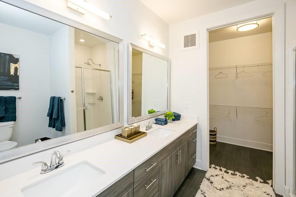 2 bedroom, 2 bathroom, 1,047 sq ft apartment for rent at 6075 Roswell Road 170, Sandy Springs, GA 30328 for $2,394 a month — photo 10
