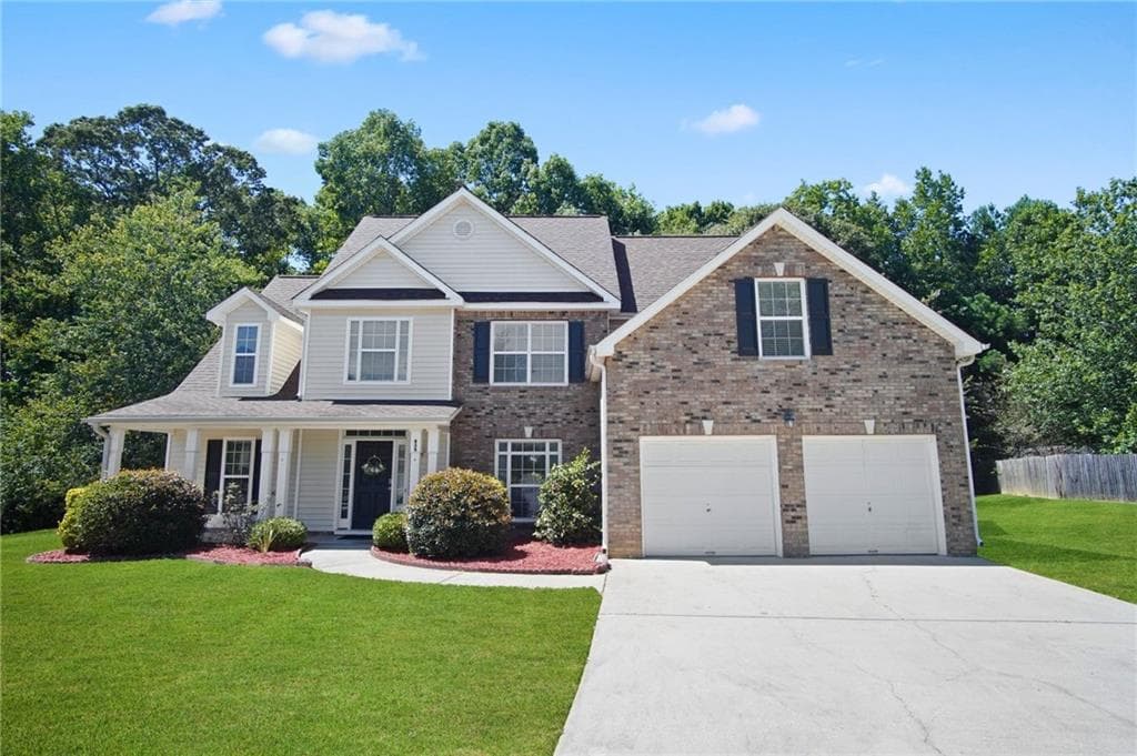 5 bedroom, 3 bathroom, 2,661 sq ft single family residence sold at 436 Ryoaks Drive, Hampton, GA 30228