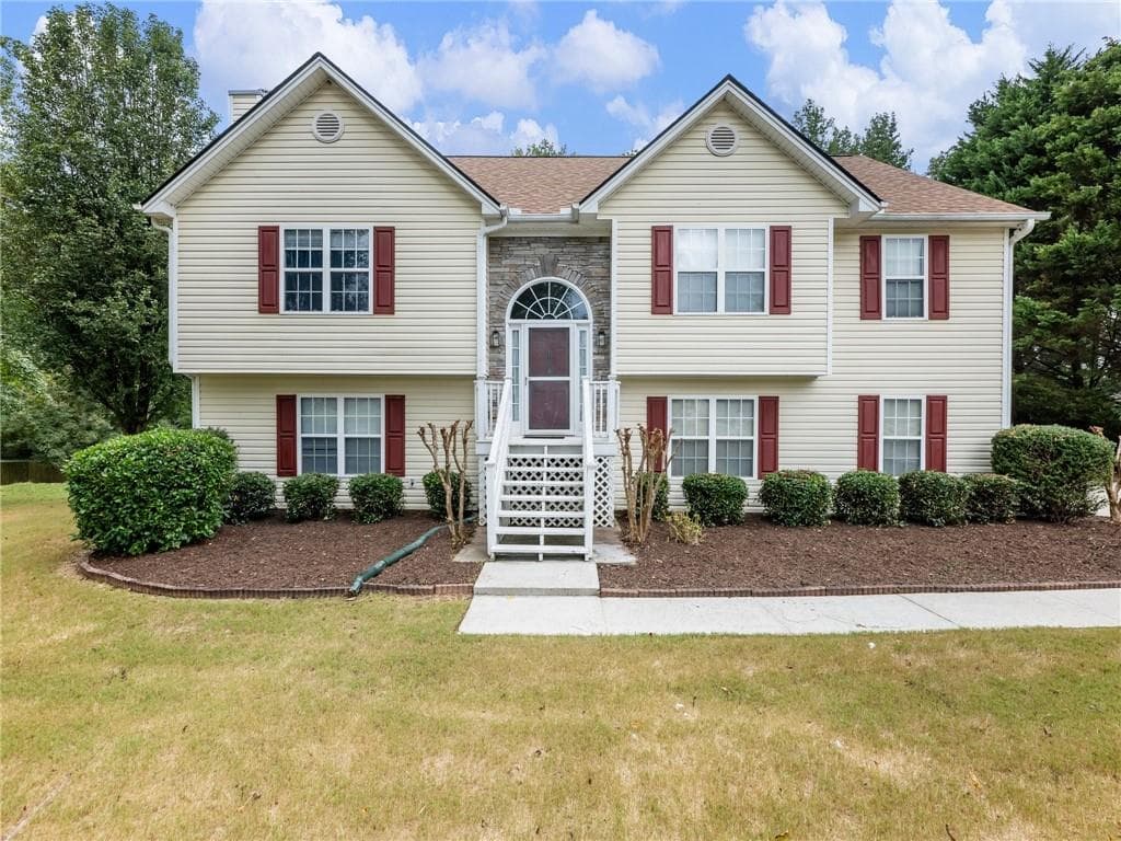 109 Kiley Drive, Hoschton, GA 30548 — most recent listing photo