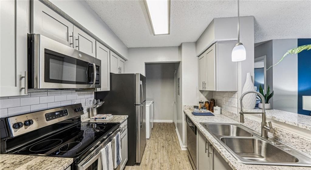 3 bedroom, 2 bathroom, 1,186 sq ft apartment for rent at 2350 Windward Lane 3522, Gainesville, GA 30501 for $1,795 a month