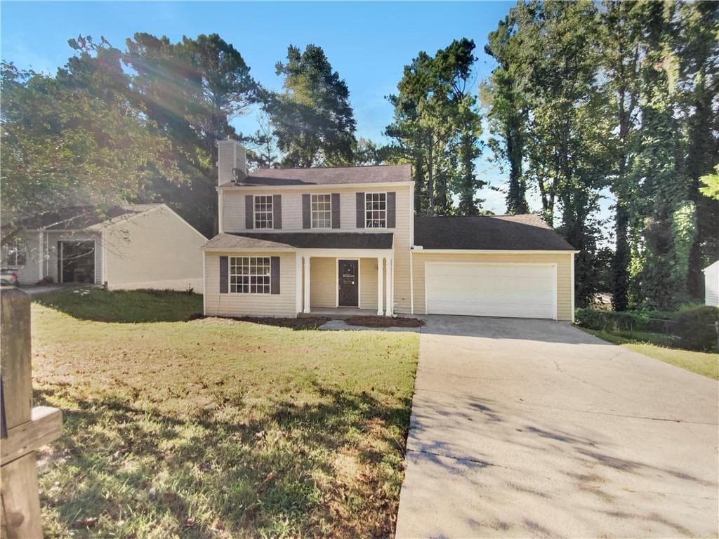 3 bedroom, 3 bathroom single family residence sold at 890 Trace Circle, Marietta, GA 30066