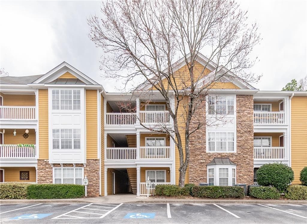528 Bentley Place, Tucker, GA 30084 — most recent listing photo
