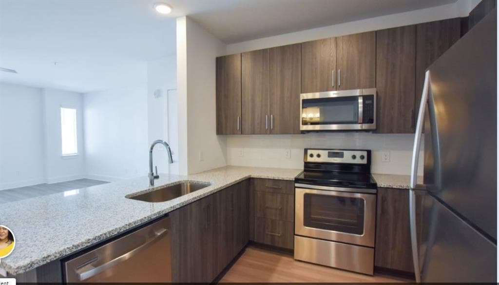 3 bedroom, 2 bathroom, 1,408 sq ft apartment for rent at 1099 Boulevard 1215, Atlanta, GA 30312 for $2,036 a month — photo 3