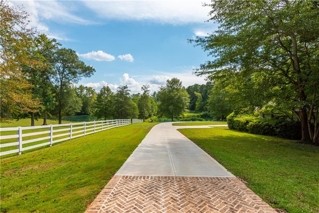 4 bedroom, 4 bathroom single family residence sold at 6000 South Avenue, Austell, GA 30168