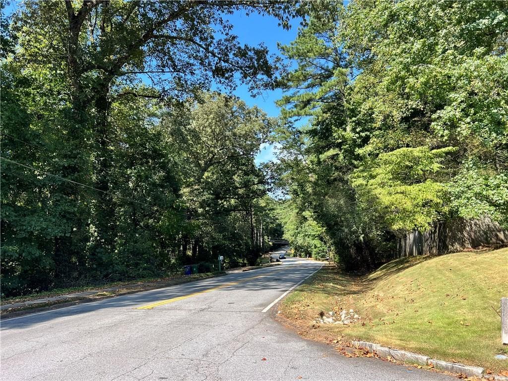 single family residence sold at 863 Allgood Road, Stone Mountain, GA 30083